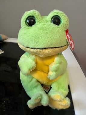 Snapper TY Green Plush Frog Stuffed Animal - Soft Toy